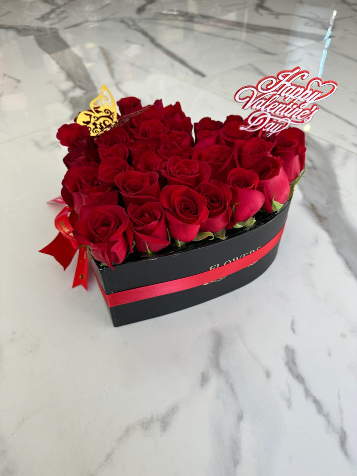 Heart Box – 25 Roses ❤️ (Customer Favorite)