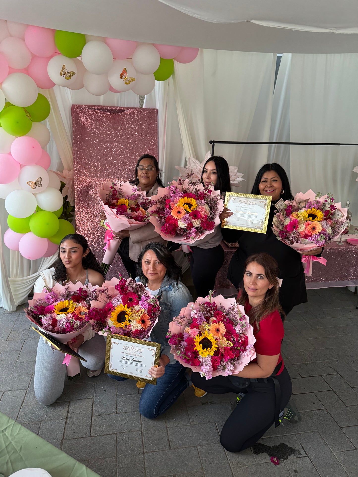 Florist Class 🌻 | Ramo Buchón with Mother’s Day Basket