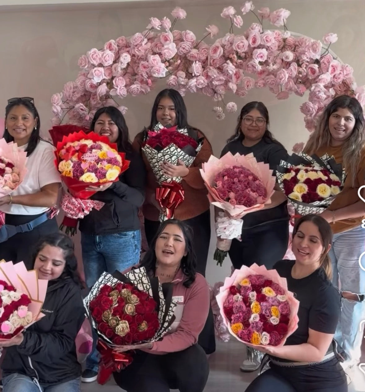 Florist Class 🌻 | Ramo Buchón with Mother’s Day Basket