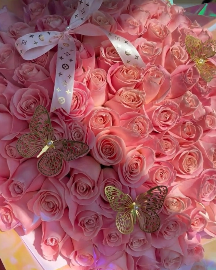 100+Roses in Wood 𝐇𝐞𝐚𝐫𝐭 𝐛𝐨𝐱